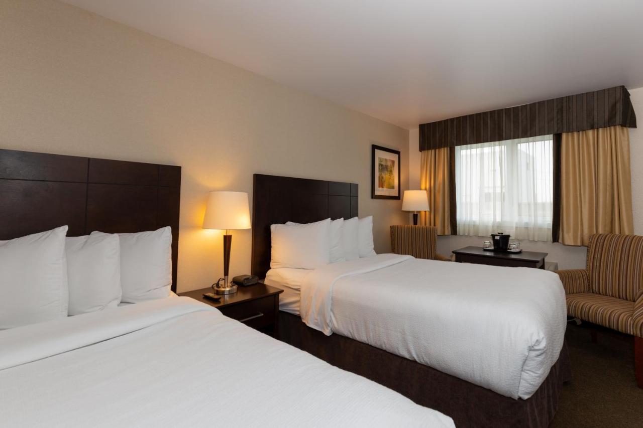 Quality Inn & Suites マタン エクステリア 写真