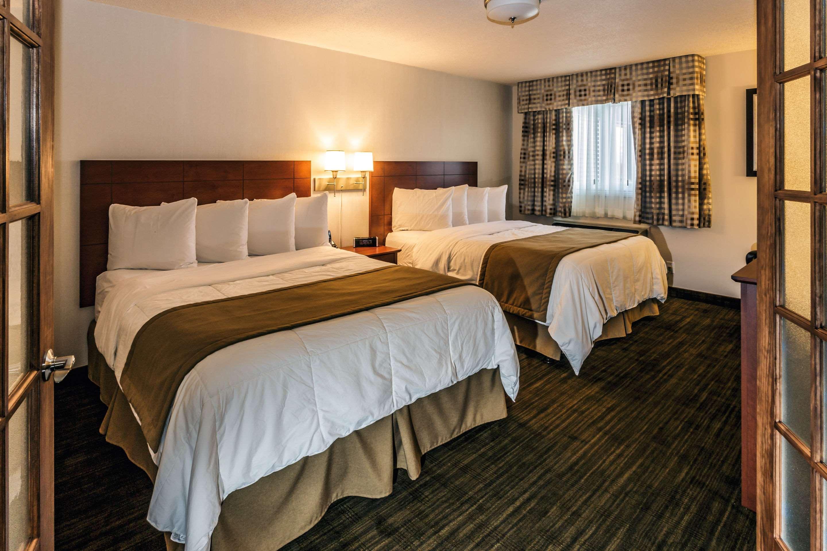 Quality Inn & Suites マタン エクステリア 写真